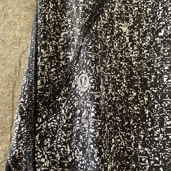 Lululemon Leggings - Picture 4 of 4